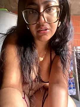 Snapshot of Jessyivonne chatting on 23, 9, 2025 Jessyivonne online show from 23, 9, 2025