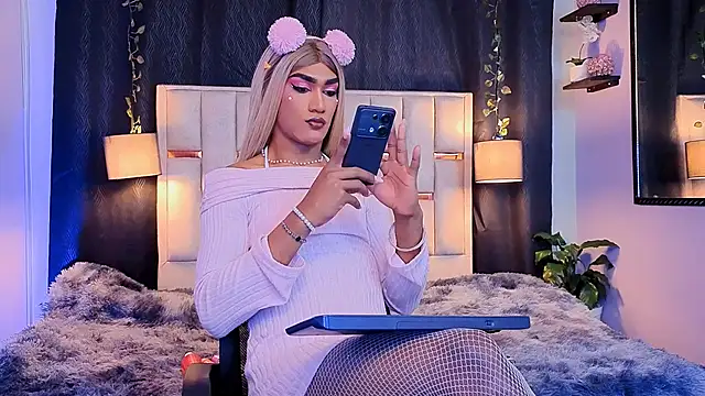 melody-rouss online show from 16, 9, 2025
