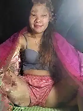 lylylove online show from 2, 11, 2025