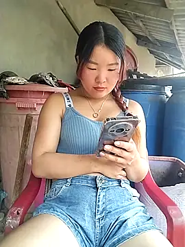Snapshot of lylylove chatting on 14, 6, 2026 lylylove online show from 14, 6, 2026