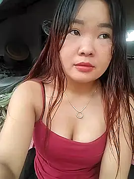 Snapshot of lylylove chatting on 16, 7, 2026 lylylove online show from 16, 7, 2026