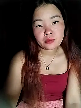 Snapshot of lylylove chatting on 9, 7, 2026 lylylove online show from 9, 7, 2026