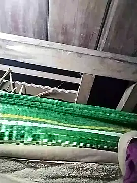 lylylove online show from 21, 4, 2026