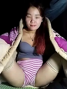 lylylove online show from 22, 12, 2025