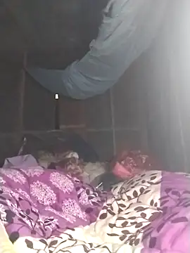 lylylove online show from 15, 12, 2025