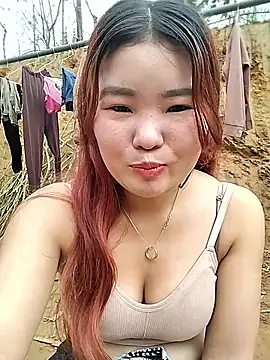 lylylove online show from 17, 3, 2026