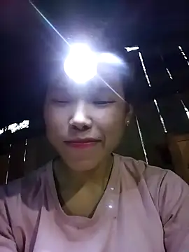 Ngocmi909 online show from 21, 12, 2025