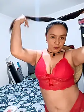 Snapshot of Ivony_twink chatting on 17, 10, 2025 Ivony twink online show from 17, 10, 2025