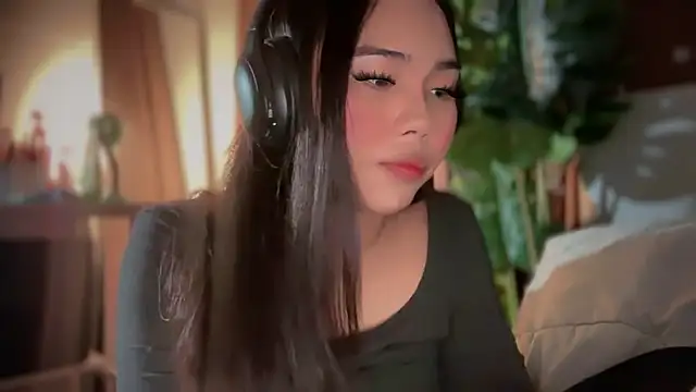 Snapshot of iamvalerixxx chatting on 20, 11, 2025 iamvalerixxx online show from 20, 11, 2025