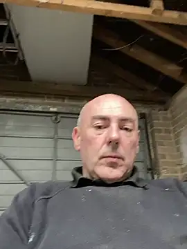 Richmcgee online show from 8, 3, 2026