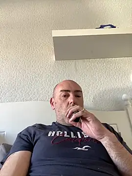 Richmcgee online show from 18, 4, 2026