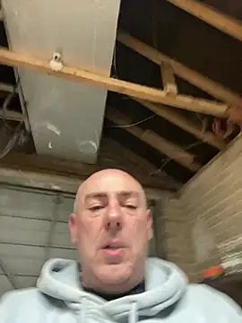 Richmcgee online show from 5, 4, 2026