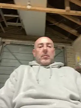 Richmcgee online show from 22, 3, 2026