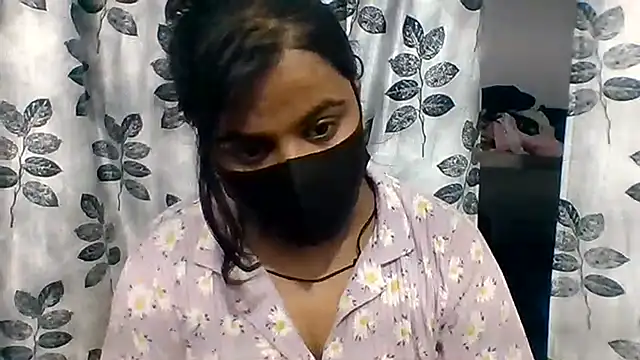 Snapshot of Vaani_Singha chatting on 19, 7, 2026 Vaani Singha online show from 19, 7, 2026
