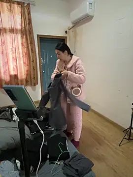 xiiuuff18 online show from 5, 3, 2026