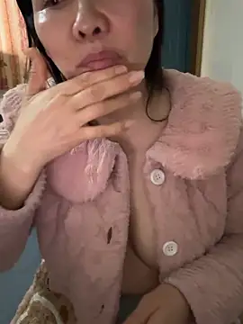 xiiuuff18 online show from 4, 3, 2026