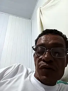 Snapshot of cannabis49 chatting on 9, 4, 2026 cannabis49 online show from 9, 4, 2026