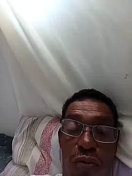 Snapshot of cannabis49 chatting on 9, 4, 2026 cannabis49 online show from 9, 4, 2026