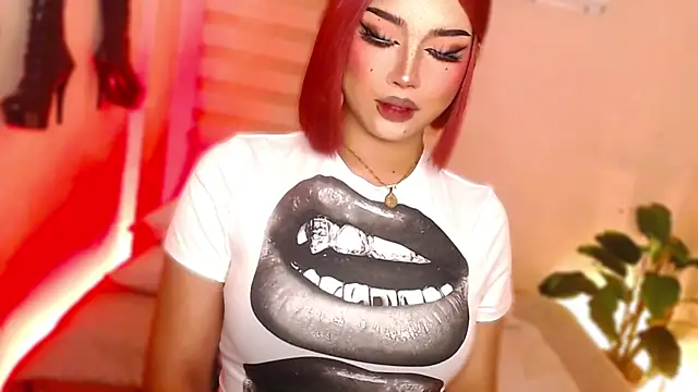 MissRumi Hunter online show from 5, 12, 2025