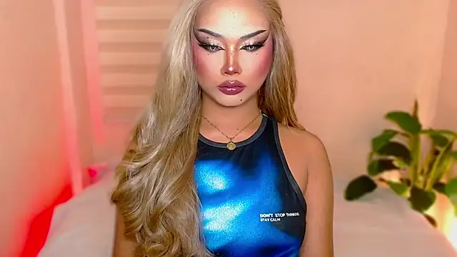 Snapshot of MissRumi_Hunter chatting on 29, 10, 2025 MissRumi Hunter online show from 29, 10, 2025