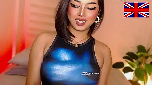 Snapshot of MissRumi_Hunter chatting on 9, 11, 2025 MissRumi Hunter online show from 9, 11, 2025