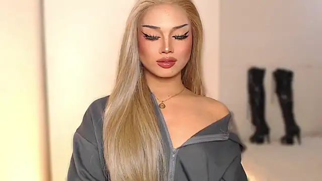 Snapshot of MissRumi_Hunter chatting on 25, 9, 2025 MissRumi Hunter online show from 25, 9, 2025