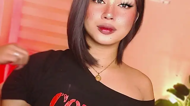 Snapshot of MissRumi_Hunter chatting on 23, 11, 2025 MissRumi Hunter online show from 23, 11, 2025