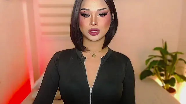 Snapshot of MissRumi_Hunter chatting on 21, 10, 2025 MissRumi Hunter online show from 21, 10, 2025