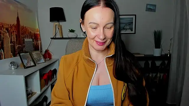 Velvet Jasmine online show from 15, 1, 2026