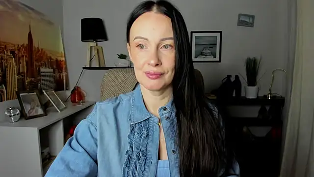 Velvet Jasmine online show from 19, 2, 2026