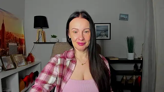 Velvet Jasmine online show from 14, 1, 2026