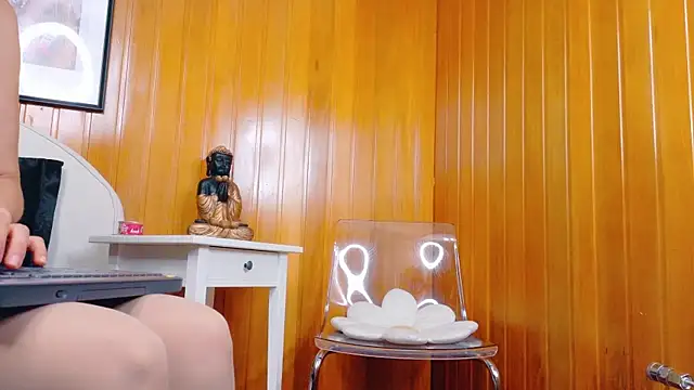 Snapshot of Zafiro_Gem_ chatting on 15, 10, 2025 Zafiro Gem online show from 15, 10, 2025