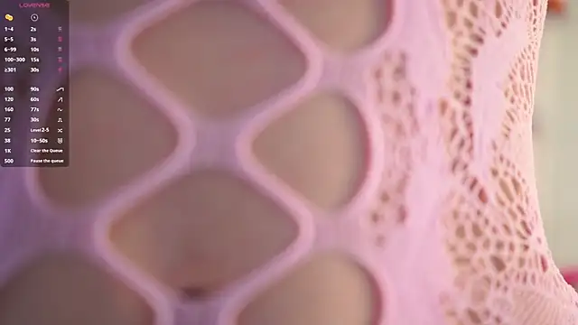 Snapshot of MandaReh chatting on 17, 10, 2025 MandaReh online show from 17, 10, 2025