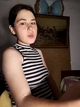 Snapshot of ToryTayler chatting on 7, 6, 2026 ToryTayler online show from 7, 6, 2026