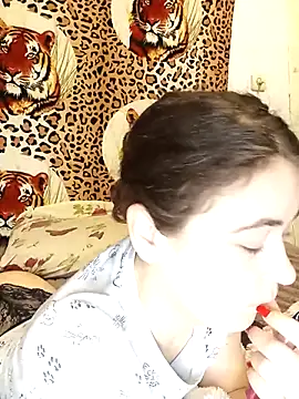 ToryTayler online show from 25, 10, 2025