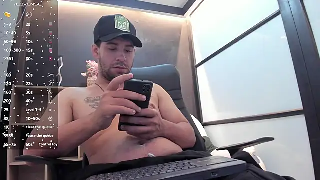 JhoanMontes online show from 26, 9, 2025