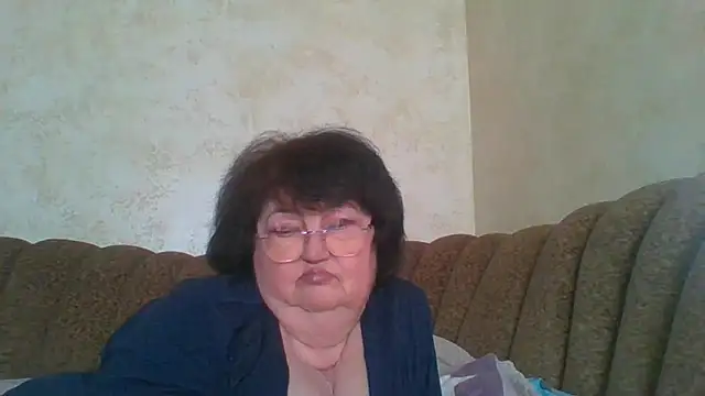 MilaSky5303 online show from 4, 4, 2026