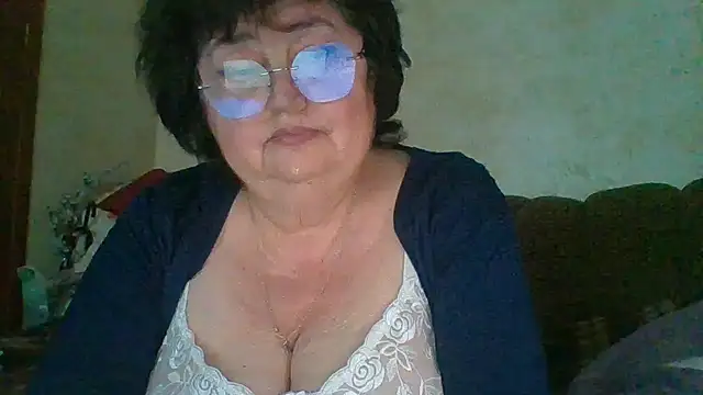 MilaSky5303 online show from 6, 4, 2026