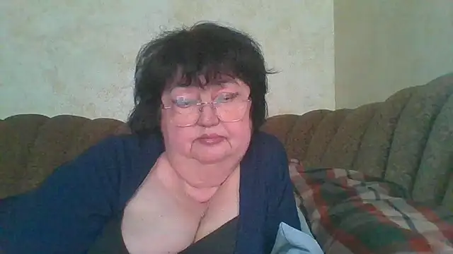 MilaSky5303 online show from 13, 4, 2026