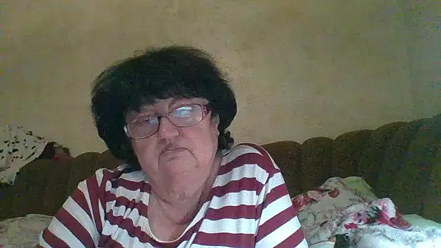 MilaSky5303 online show from 5, 11, 2025