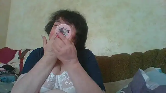 MilaSky5303 online show from 5, 4, 2026