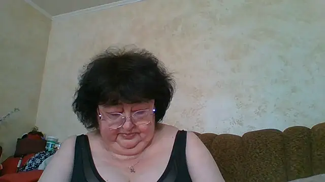 Snapshot of MilaSky5303 chatting on 9, 7, 2026 MilaSky5303 online show from 9, 7, 2026