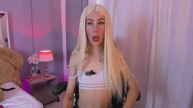 Darlyn tenderhot   online show from 19, 12, 2025