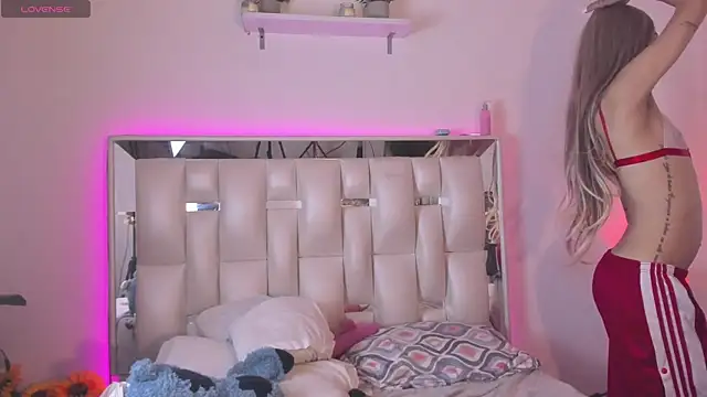 Darlyn tenderhot   online show from 15, 3, 2026