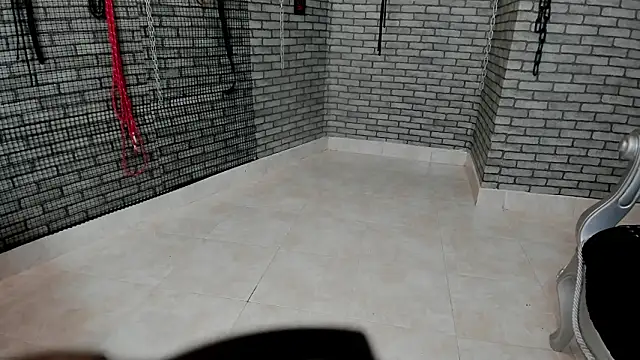 Briana 24 online show from 28, 2, 2026