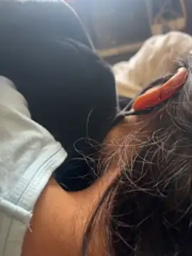 Snapshot of indianshycouple chatting on 7, 2, 2026 indianshycouple online show from 7, 2, 2026