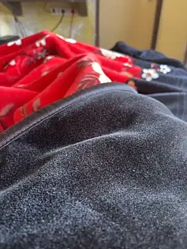 Snapshot of indianshycouple chatting on 19, 2, 2026 indianshycouple online show from 19, 2, 2026