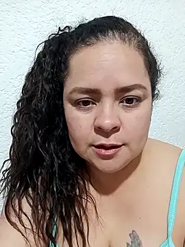 Miss Adriana01 online show from 24, 9, 2025