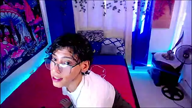 Thedoll ethan7 online show from 17, 2, 2026