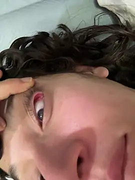 TeensNews18 online show from 6, 4, 2026